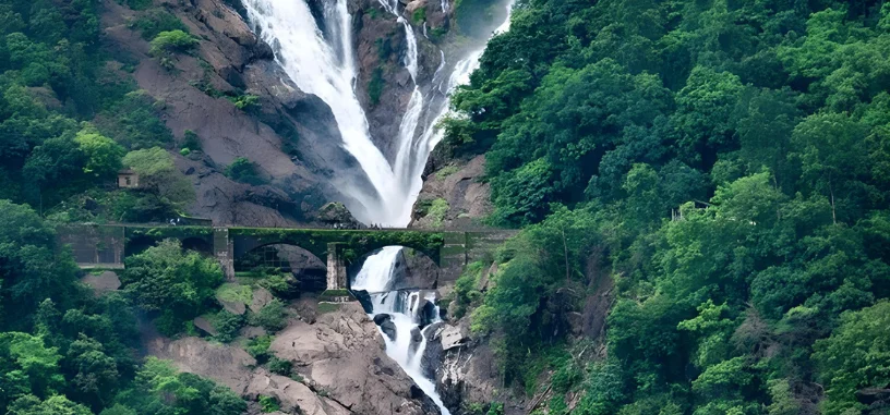 Dudhsagar-Waterfall-Tour 